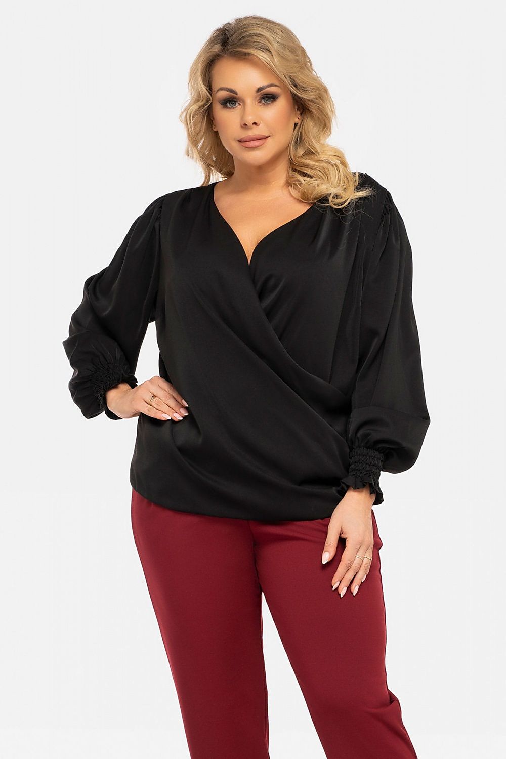 Plus size blouse model 190970